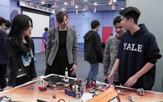 Tech Fair 2021 - Triển lãm Khoa học hấp dẫn thu hút các bạn trẻ Thủ đô