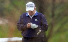 Sân golf của Trump bị tước quyền đăng cai major