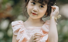 Mẫu nhí Ngọc Ly hóa công chúa ngọt ngào trong vườn xuân Hi Spring đầy ấn tượng