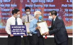 Thủ tướng Phạm Minh Chính: Trân trọng mọi đóng góp, huy động mọi nguồn lực để sớm có vaccine cho nhân dân