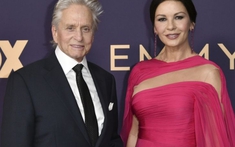 Tình yêu bất chấp tuổi tác của Catherine Zeta-Jones và Michael Douglas