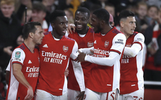 Arsenal vào tứ kết Cup Liên đoàn