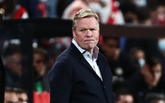 Barca chính thức sa thải HLV Koeman