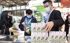 Vinamilk quảng bá các sản phẩm sữa tươi, đặc biệt là sữa tươi Organic với “tiêu chuẩn kép” đến các khách hàng, đối tác quốc tế