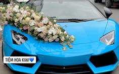 Siêu xe mui trần Lamborghini Aventador Roadster đầu tiên về Việt Nam làm xe hoa tại Hải Phòng
