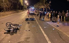 Phan Thiết: Hai xe máy nát bét sau tai nạn, 3 người thương vong