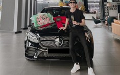 Video: Diễn viên Hồng Thanh tậu Mercedes-Benz C300 AMG có giá gần 2 tỷ đồng