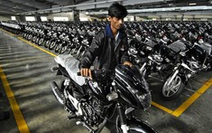 Vượt qua loạt ông lớn của Nhật Bản và châu Âu, hãng xe Bajaj của Ấn Độ trở thành nhà sản xuất xe máy giá trị nhất thế giới