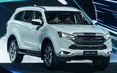 Xe ế tại Việt Nam Isuzu MU-X "bán chạy như tôm tươi" ở Thái Lan