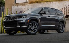 Đánh giá nhanh Jeep Grand Cherokee L 2021: SUV 3 hàng ghế mới, cạnh tranh Ford Explorer và Hyundai Palisade