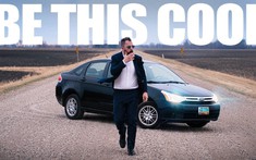 Hài hước người đàn ông rao bán xe Ford cũ giá hơn 100 triệu bằng video quảng cáo như phim Hollywood