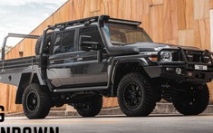 Khám phá chiếc bán tải Toyota Land Cruiser 70 Series 2020 độ "bá đạo" của người Úc