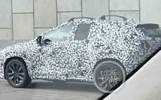 Mazda CX-50 - thế hệ mới của CX-5 - lần đầu tiên xuất hiện trên đường phố với thiết kế SUV lai Coupe phong cách hơn