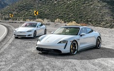 Porsche tự tin về Taycan đến mức cho phóng viên mượn cả xe Tesla để lái thử và so sánh