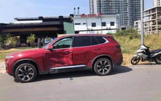 Va chạm với ô tô VinFast LUX SA2.0, thanh niên đi Honda Vario tử vong tại quận 2