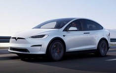 Tesla Model X 2021 được vén màn với phiên bản mạnh hơn 1.000 mã lực mới