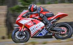 Rộ tin đồn Yamaha phát triển sportbike hạng trung dựa trên naked bike MT-07