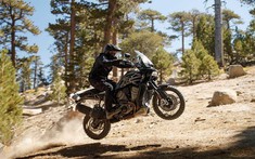 Chỉ còn 2 ngày nữa, mẫu xe mô tô Adventure lịch sử của Harley-Davidson sẽ chính thức ra mắt