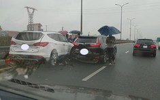 Tai nạn liên hoàn giữa 2 xe ô tô cùng xe khách và xe tải trên cao tốc Pháp Vân - Cầu Giẽ