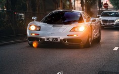 McLaren F1 có giá hàng trăm tỷ đồng của đại gia Hồng Kông tái xuất, khoang lái 3 chỗ ngồi gây thú vị