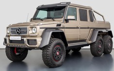 Chiếc Mercedes-Benz G63 AMG 6x6 mới chỉ chạy 230 km này đang được rao bán giá 24,3 tỷ đồng