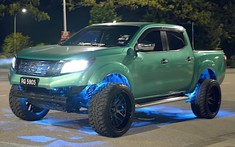 Ngắm chiếc Nissan NP300 Navara độ cực chất của người Malaysia