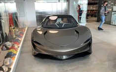 Lộ diện thêm chiếc siêu xe McLaren Speedtail phiên bản thời trang độc bản trên thế giới