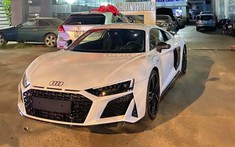 Siêu xe Audi R8 V10 bản nâng cấp mới nhất đầu tiên về Việt Nam