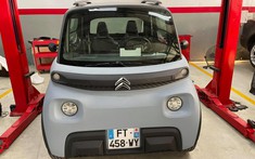 Ô tô điện 2 chỗ ngồi Citroen Ami về Việt Nam, tốc độ tối đa 45 km/h