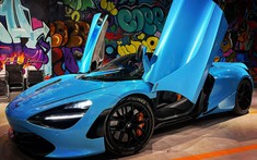 McLaren 720S Spider màu đen độc nhất Việt Nam được thay đổi phong cách sang xanh ngọc nổi bật