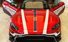 Minh "Nhựa" tậu Aston Martin V8 Vantage giá gần 15 tỷ đồng, bộ áo là điểm nhấn gây chú ý