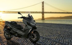 Xe ga cho người có tiền BMW C400X và C400GT 2021 ra mắt với nhiều nâng cấp