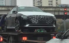 Sedan cỡ trung cao cấp Hyundai Grandeur bất ngờ xuất hiện tại Việt Nam
