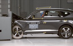 Genesis GV80 2021 - mẫu xe giúp cứu mạng Tiger Woods - xuất sắc giành giải thưởng Top Safety Pick+