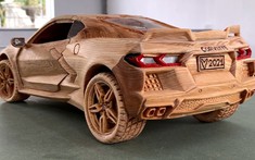 Mất 40 ngày để nghệ nhân làm mộc Việt Nam tạo nên chiếc Chevrolet C8 Corvette 2020 này