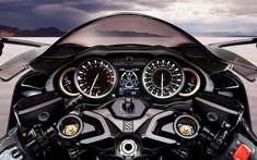 Giật mình với âm thanh uy lực của siêu mô tô vừa được hồi sinh Suzuki Hayabusa 2021