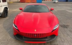Siêu xe 4 chỗ ngồi Ferrari Roma thứ 2 về nước với màu sơn đỏ tuyệt đẹp