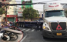 Thủ Đức: Bị cuốn vào gầm xe container cùng xe máy, nữ sinh viên năm nhất thoát chết thần kỳ