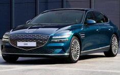 Genesis bước vào thời đại xe điện với Electrified G80 trang bị pin mặt trời trên nóc
