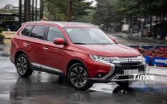 Quen tay khuyến mãi, Mitsubishi Việt Nam tiếp tục tặng vàng cho người mua xe trong tháng 4