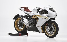 "Bạch công tử" MV Agusta Superveloce S 2021 chốt giá khủng 650 triệu đồng tại Châu Âu
