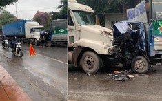 Hải Dương: Xe container vượt ẩu, tông trực diện ô tô tải khiến 1 tài xế nát 2 chân