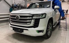 Toyota Land Cruiser 2022 lộ diện hoàn toàn, chứng tỏ ngày ra mắt không còn xa