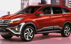 Toyota Rush có thêm màu đỏ rực rỡ, giá không đổi