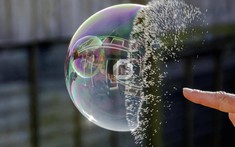 Bong bóng bất động sản là gì? Các yếu tố hình thành bóng bóng bất động sản?