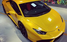 Siêu xe Lamborghini Huracan tiếp tục thay áo khi tìm thấy người mua mới