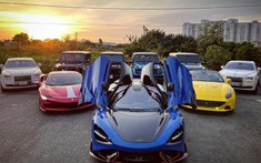 McLaren 765LT dẫn đầu đoàn siêu xe và SUV hạng sang đắt đỏ khoe dáng cùng nhau tại Sài thành