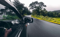 Những kinh nghiệm lái và chăm sóc xe trong mùa hè