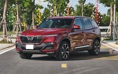 Giá bán bộ đôi VinFast Lux chạm đáy mới tại đại lý, rẻ ngang xe hạng C