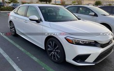 Ngắm thiết kế "bằng xương, bằng thịt" của Honda Civic 2022 qua hình ảnh chụp tại bãi đỗ xe